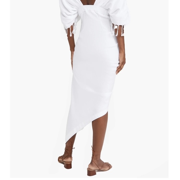 Medium TAGS still on it. Never worn. - Picture 4 of 7